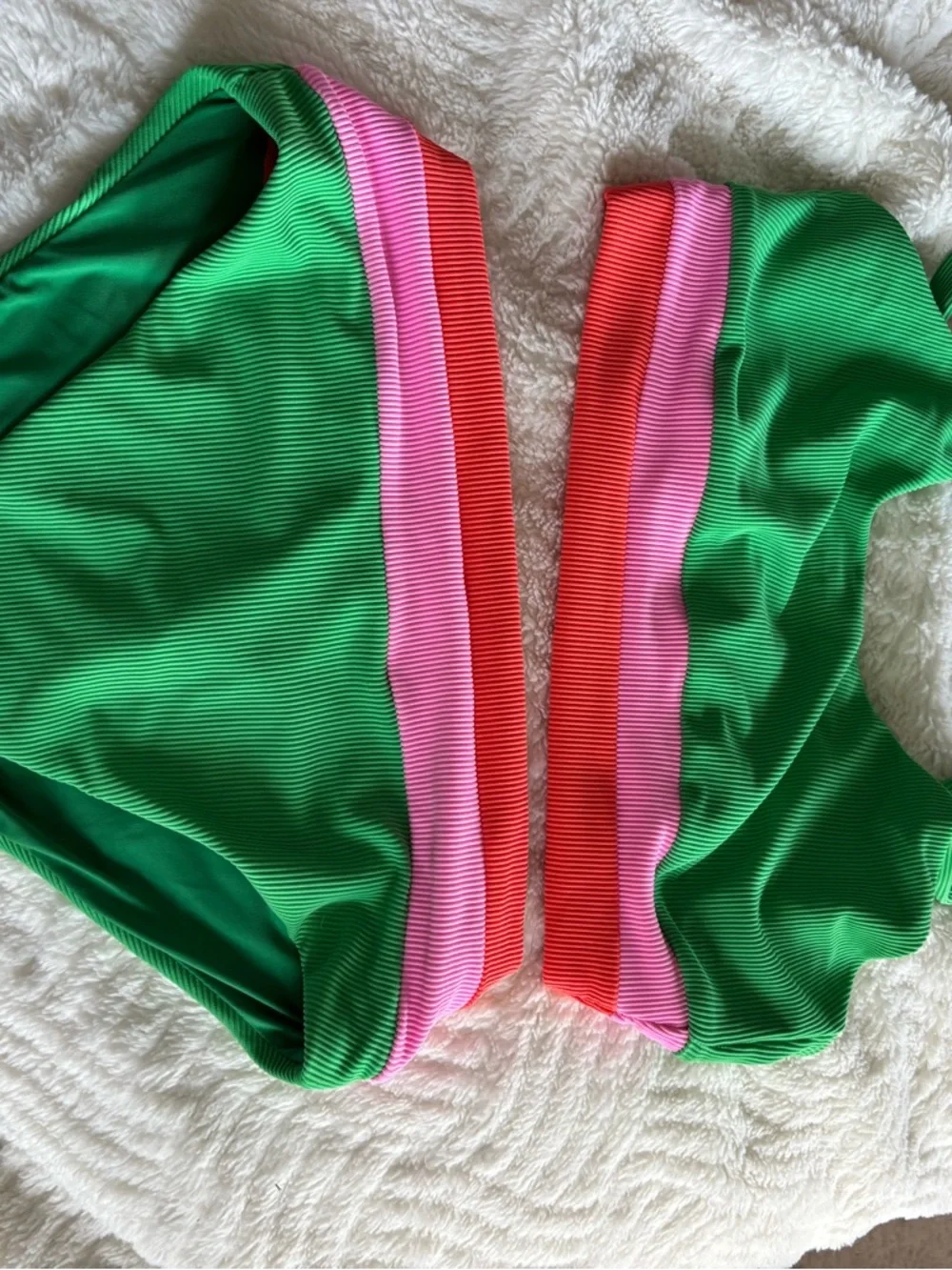Ribbed Colorblock High-Waist Bikini in Green-L top M bottom - Picture 4 of 4